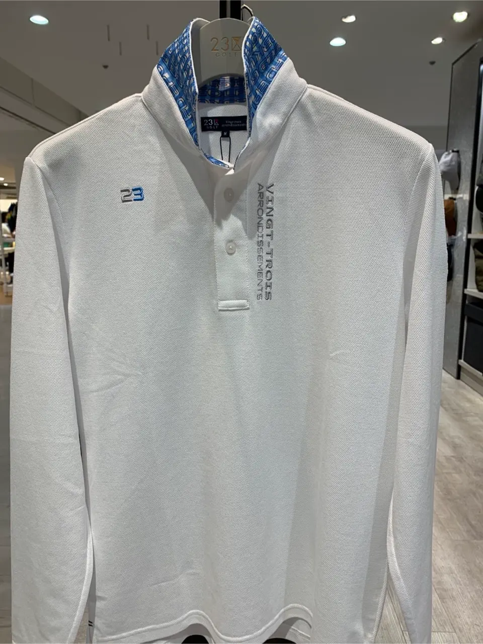 23区GOLF 松屋スタッフ コーディネート画像