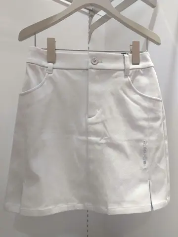 23区GOLF スタッフ コーディネート画像