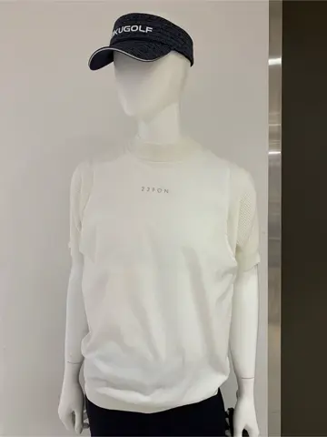 23区GOLF 松屋スタッフ コーディネート画像