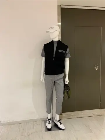 23区GOLF 松屋スタッフ コーディネート画像