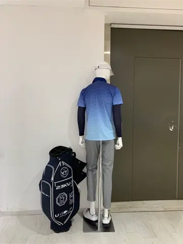 23区GOLF 松屋スタッフ コーディネート画像