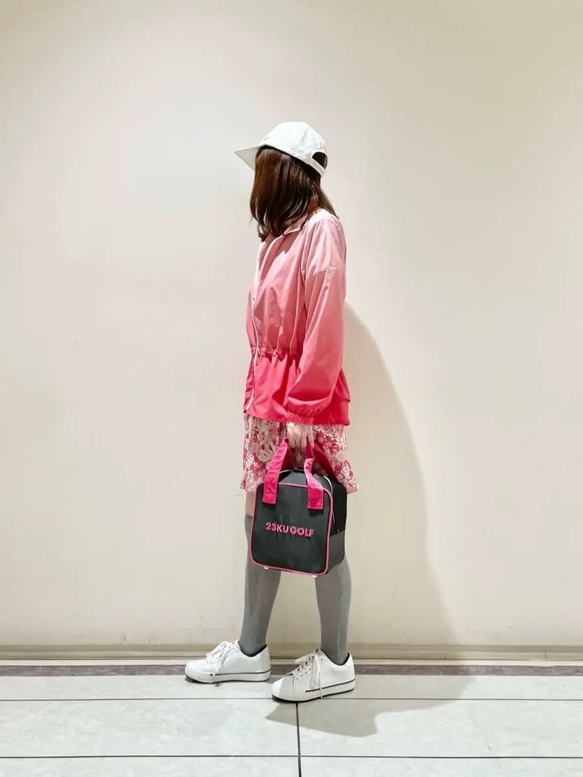 23区GOLF 松山 コーディネート画像