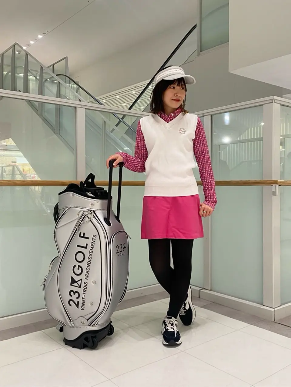 23区GOLF 草野 コーディネート画像