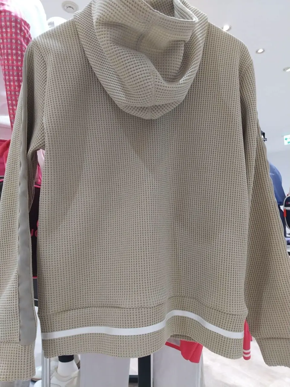 23区GOLF スタッフ コーディネート画像