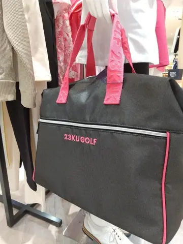 23区GOLF スタッフ コーディネート画像