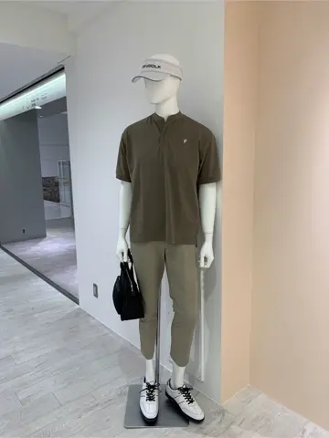 23区GOLF 松屋スタッフ コーディネート画像