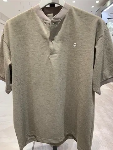 23区GOLF 松屋スタッフ コーディネート画像