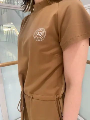 23区GOLF 草野 コーディネート画像