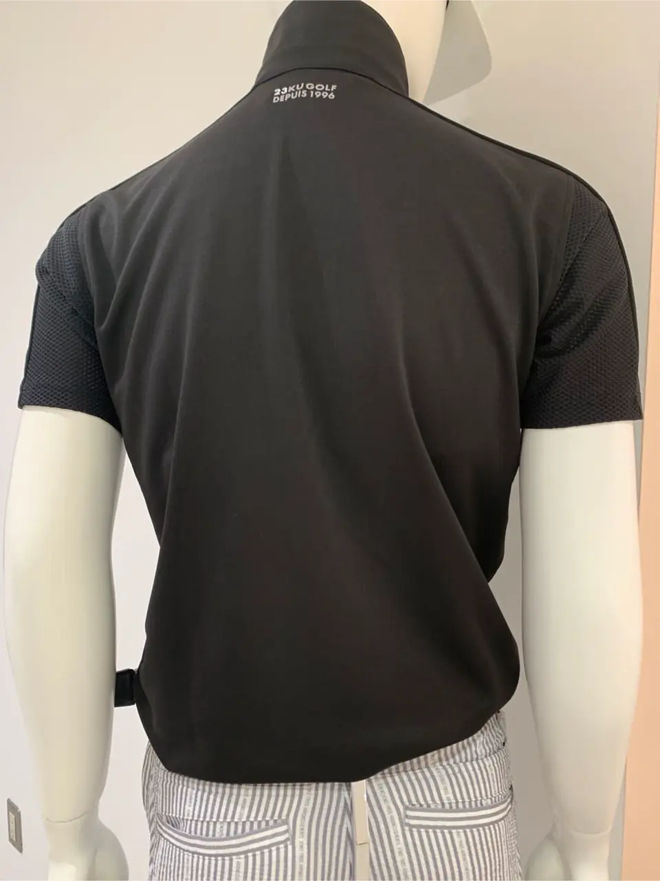 23区GOLF 松屋スタッフ コーディネート画像