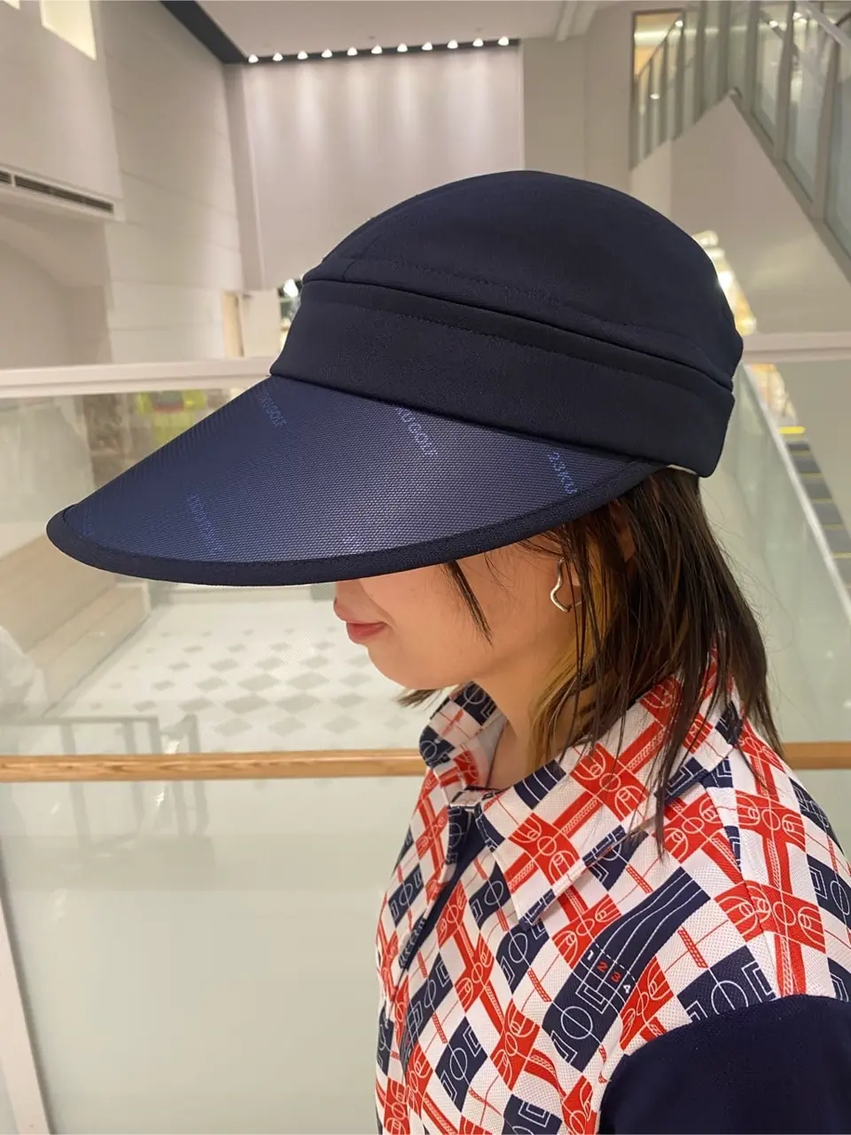 23区GOLF 草野 コーディネート画像