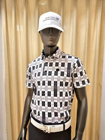 23区GOLF 堀江 コーディネート画像