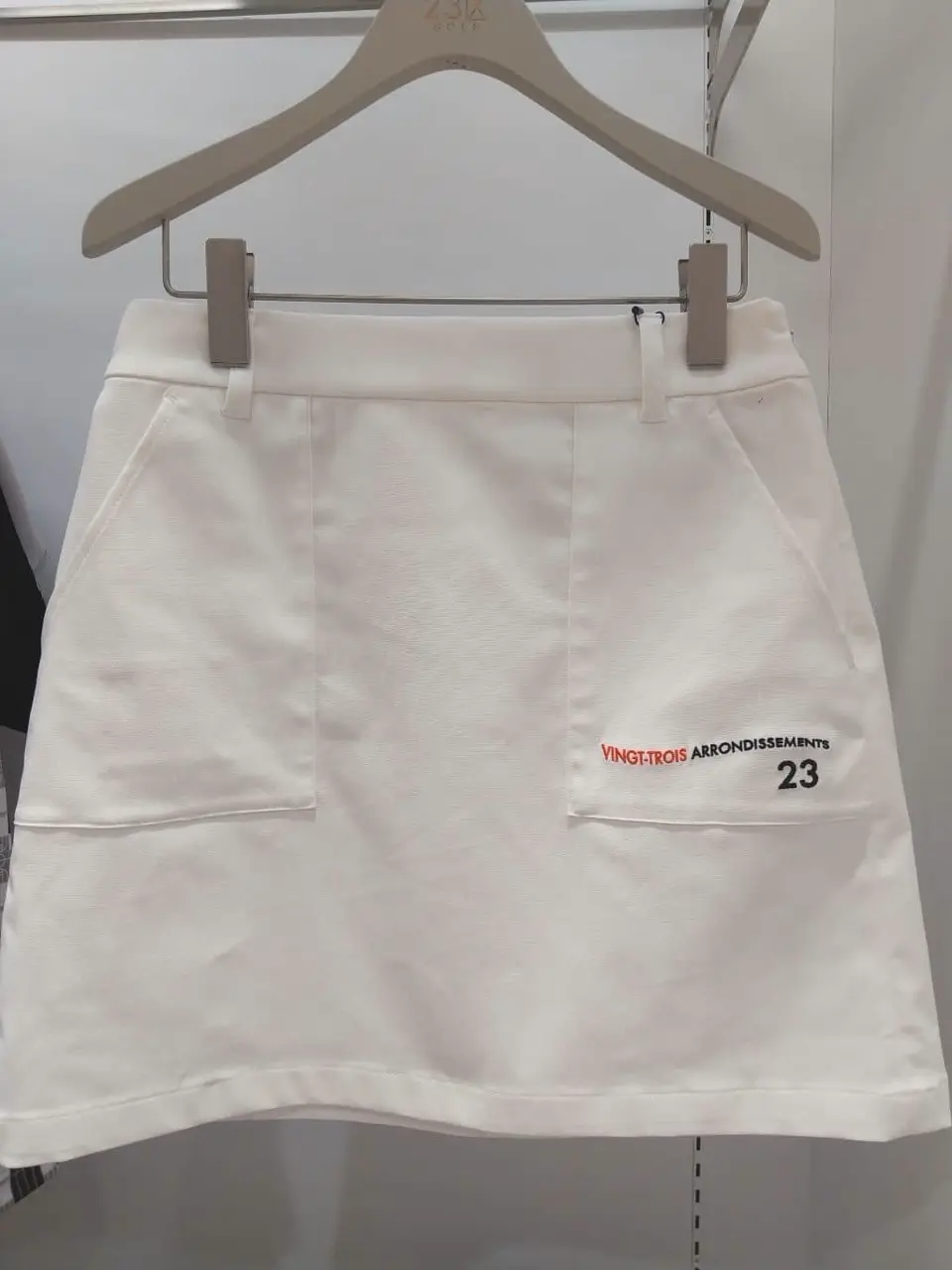 23区GOLF スタッフ コーディネート画像