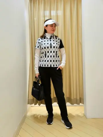 23区GOLF 堀江 コーディネート画像