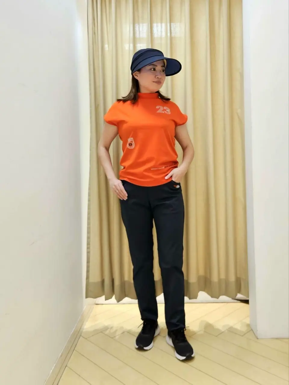 23区GOLF 堀江 コーディネート画像