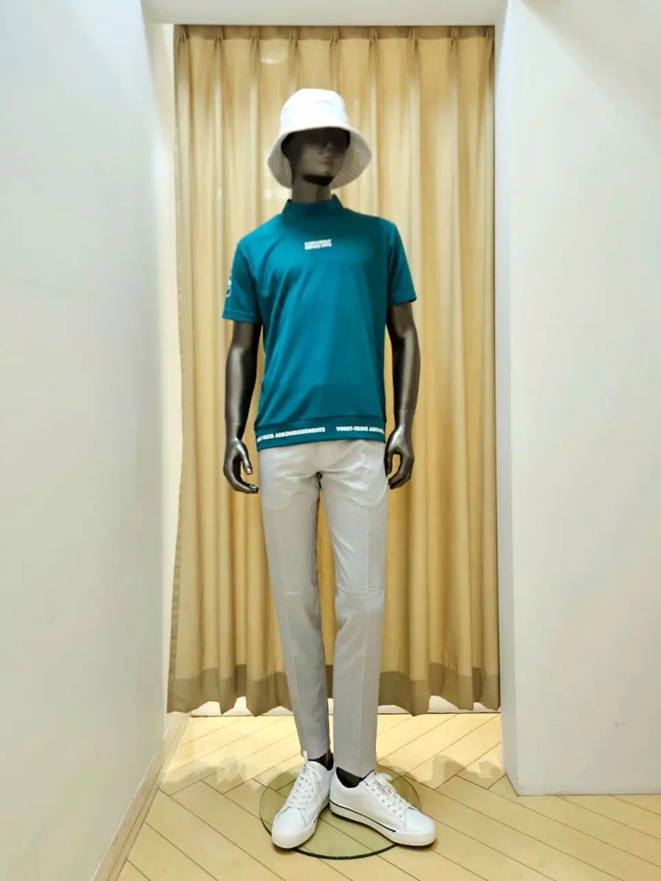 23区GOLF 堀江 コーディネート画像