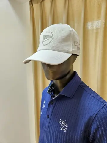 23区GOLF 堀江 コーディネート画像