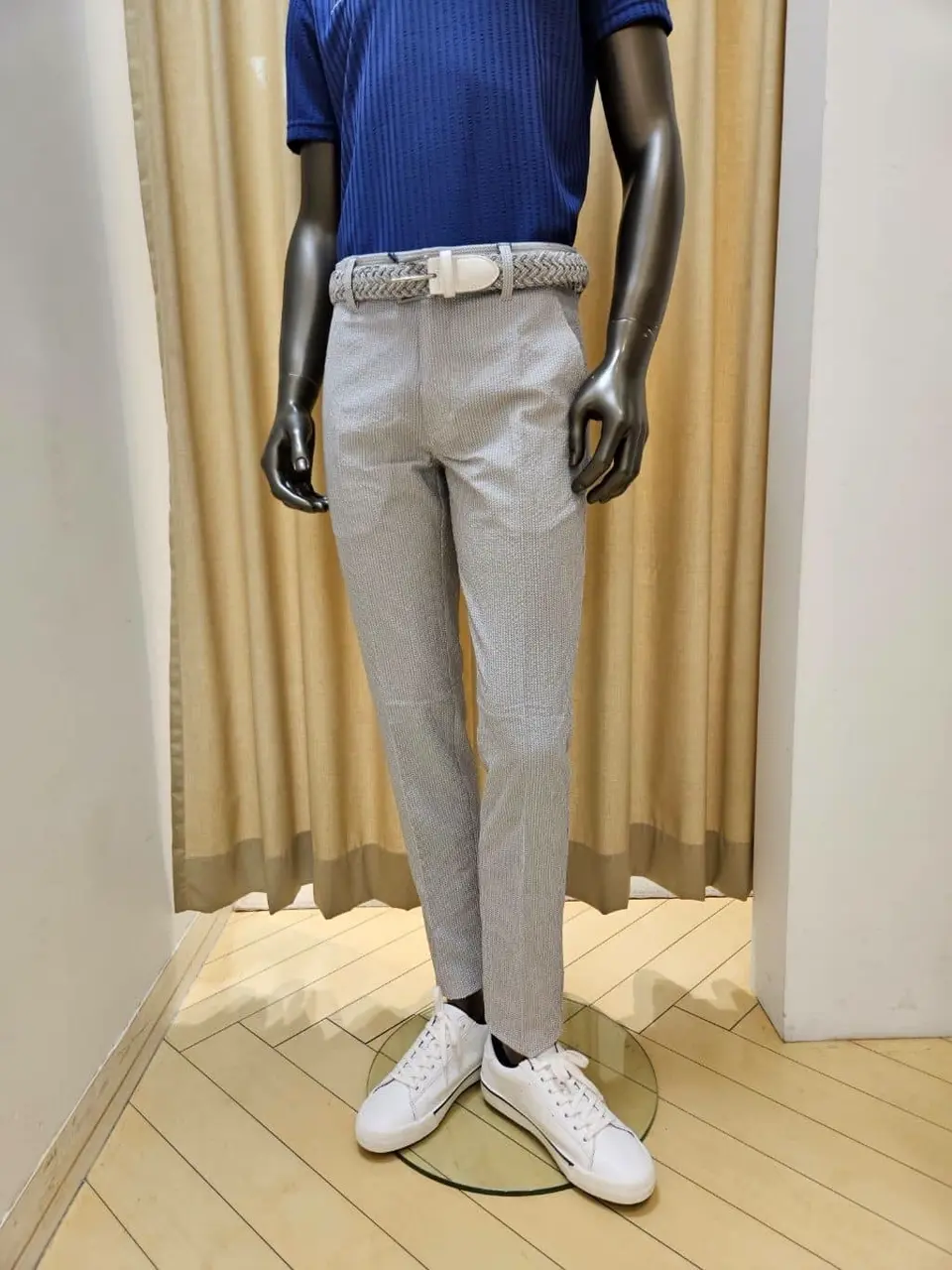 23区GOLF 堀江 コーディネート画像