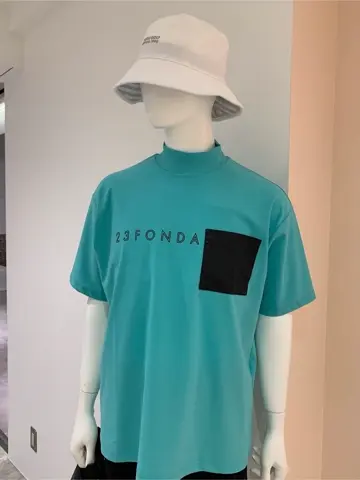 23区GOLF 松屋スタッフ コーディネート画像