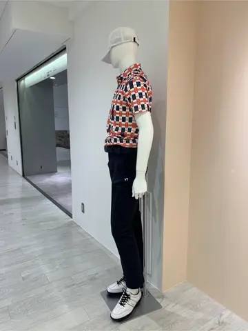 23区GOLF 松屋スタッフ コーディネート画像