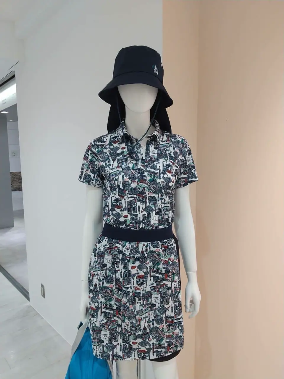 23区GOLF スタッフ コーディネート画像