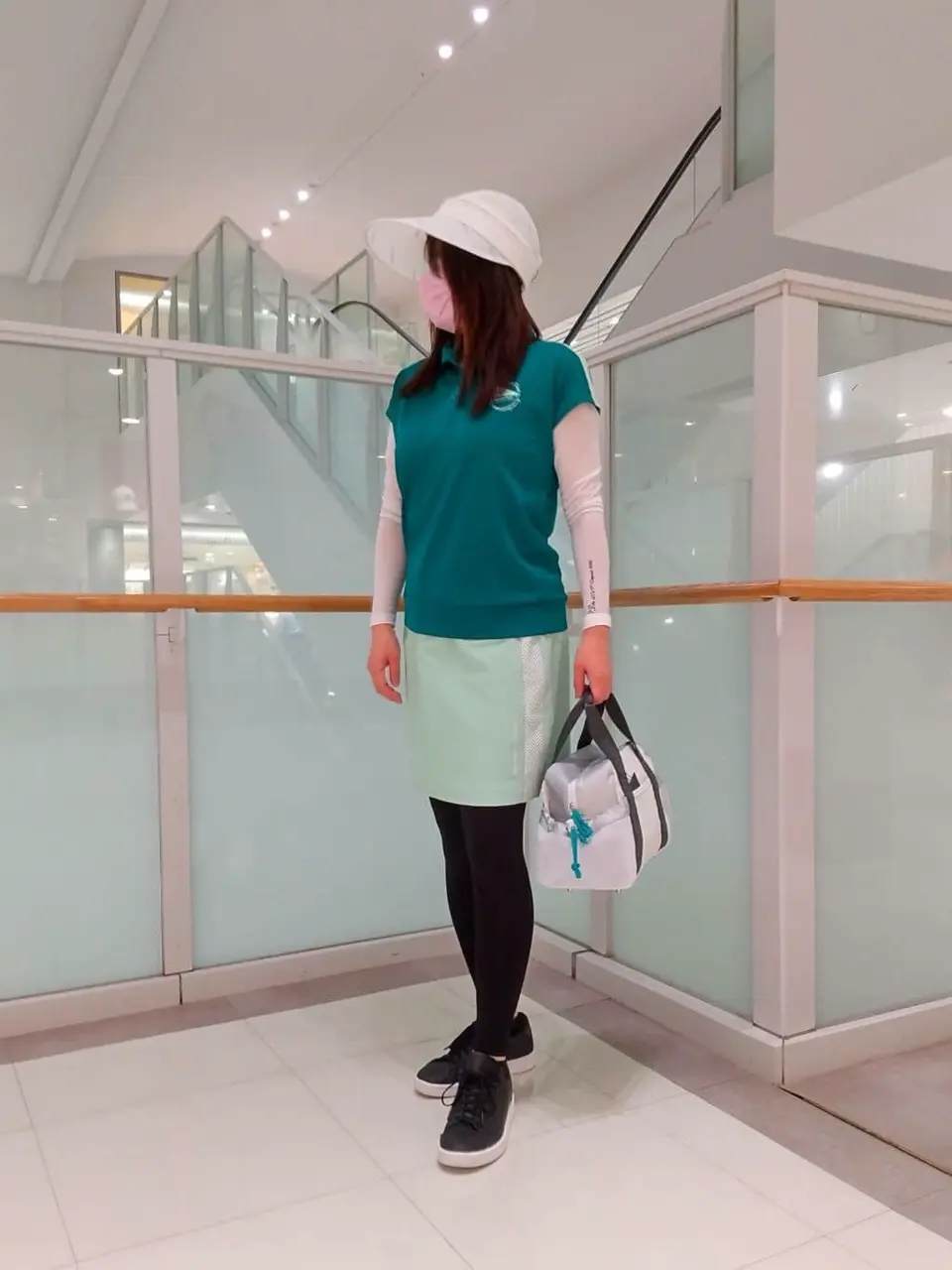 23区GOLF スタッフ コーディネート画像