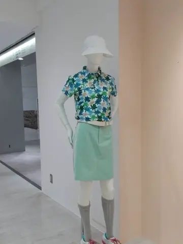 23区GOLF スタッフ コーディネート画像