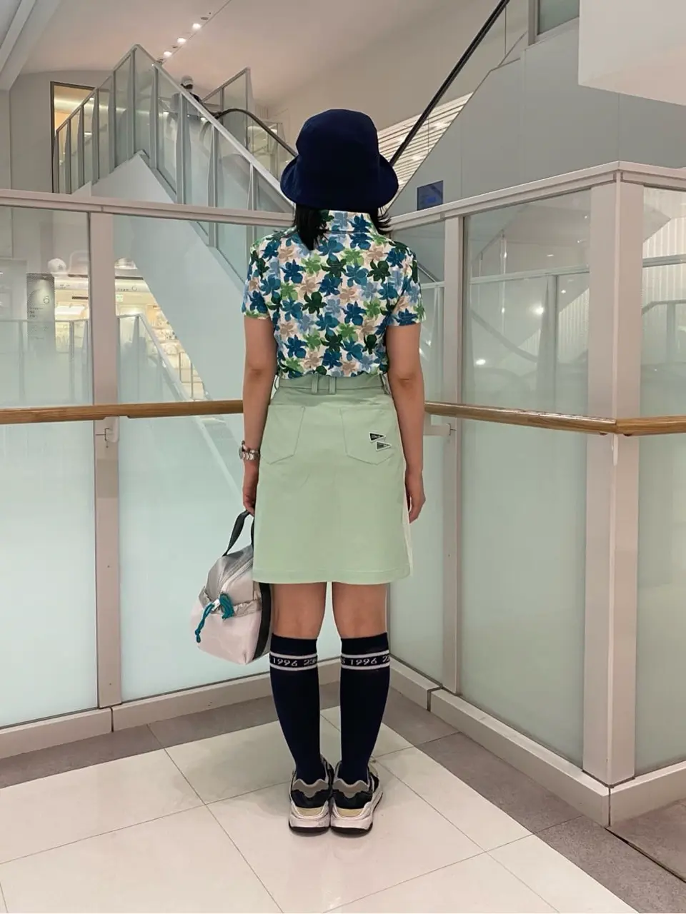 23区GOLF 草野 コーディネート画像