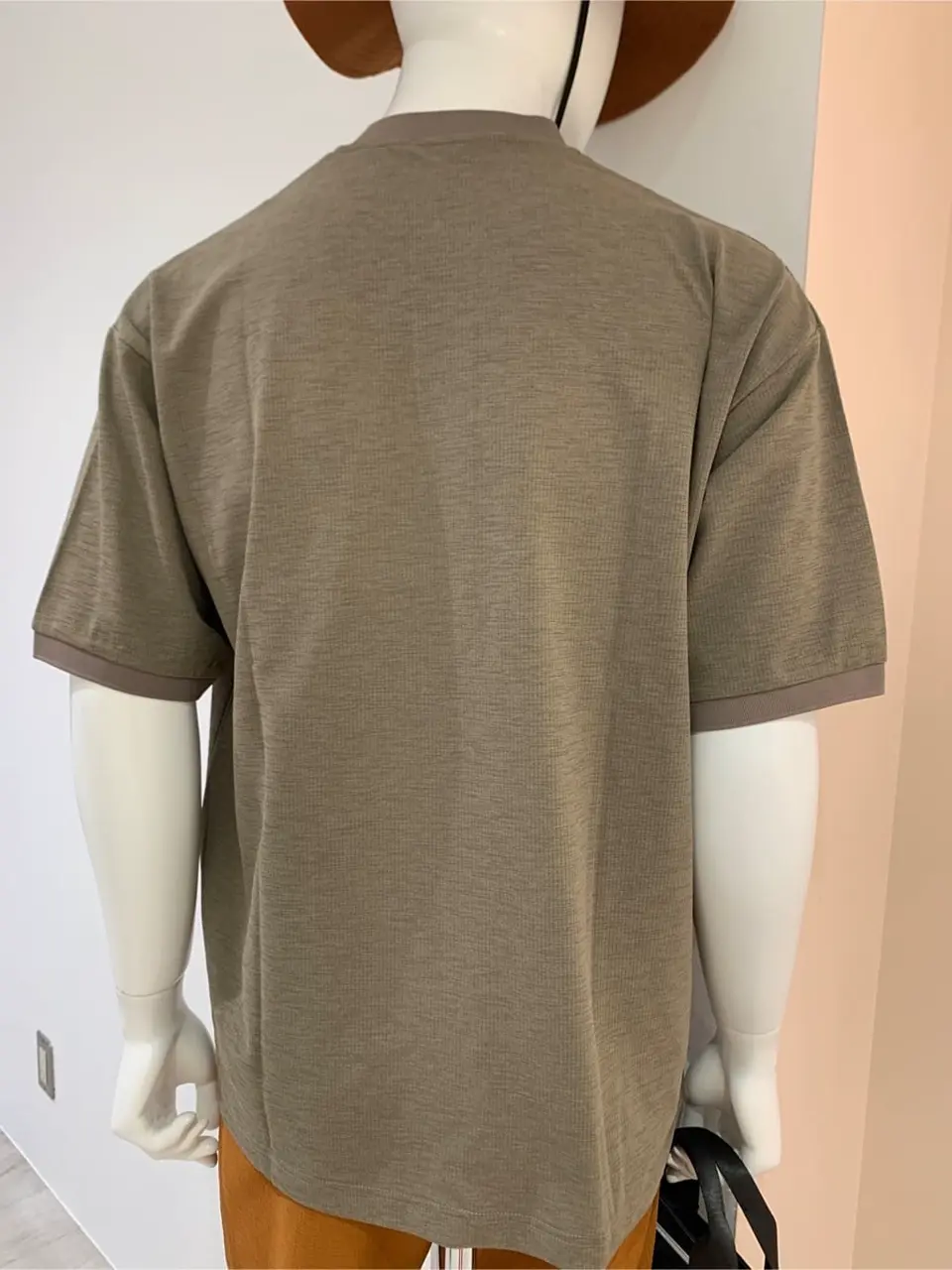 23区GOLF 松屋スタッフ コーディネート画像