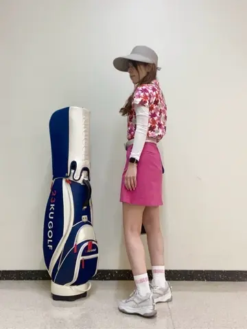 23区GOLF 足立 コーディネート画像