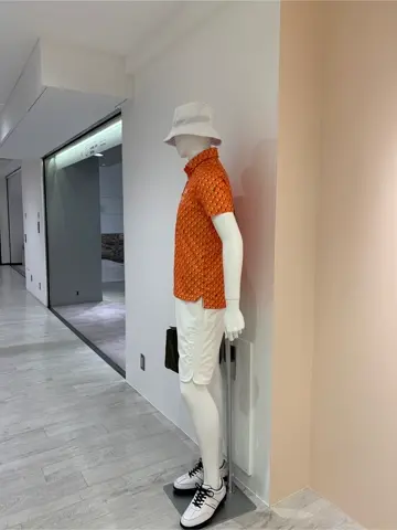 23区GOLF 松屋スタッフ コーディネート画像