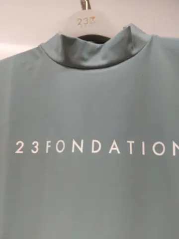 23区GOLF スタッフ コーディネート画像