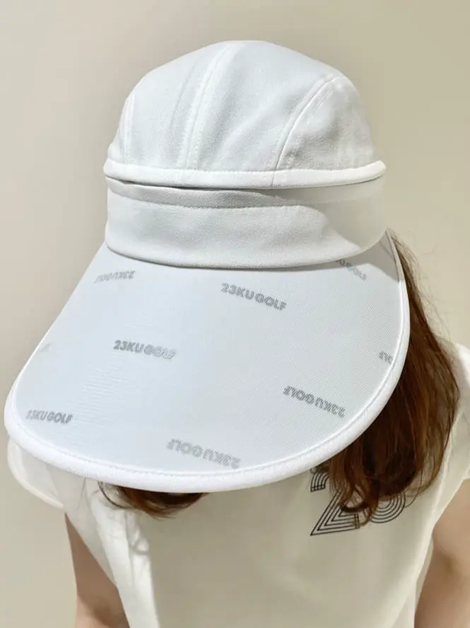 23区GOLF 松山 コーディネート画像