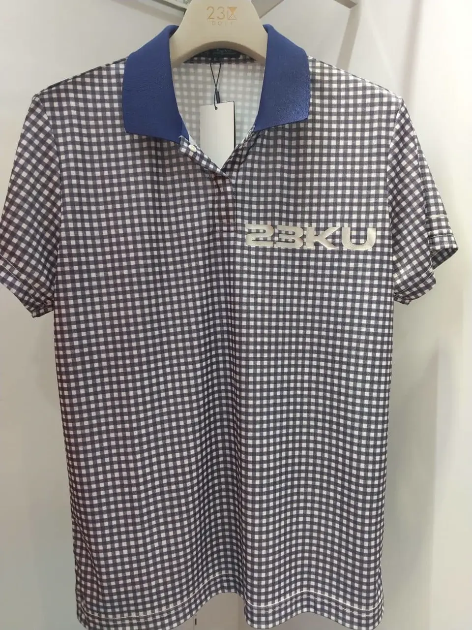 23区GOLF スタッフ コーディネート画像