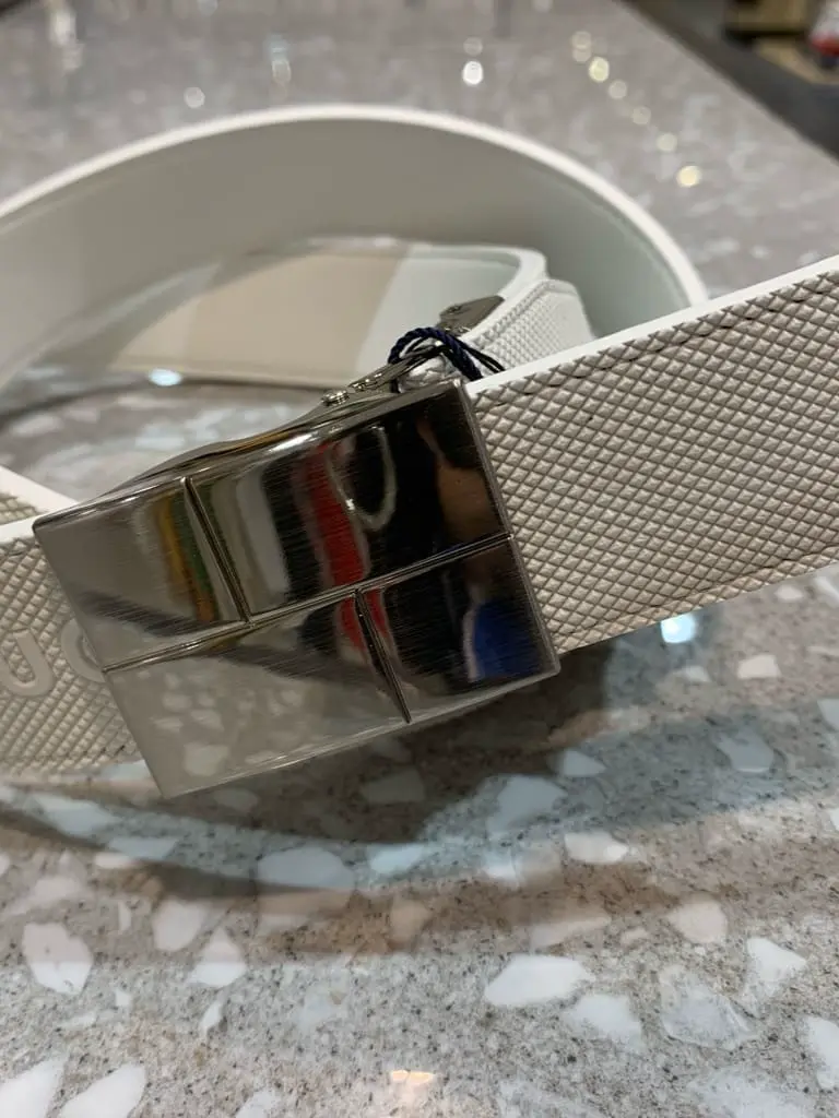 23区GOLF 松屋スタッフ コーディネート画像