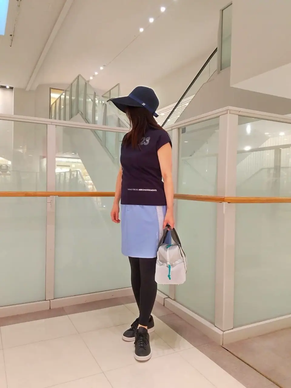 23区GOLF スタッフ コーディネート画像