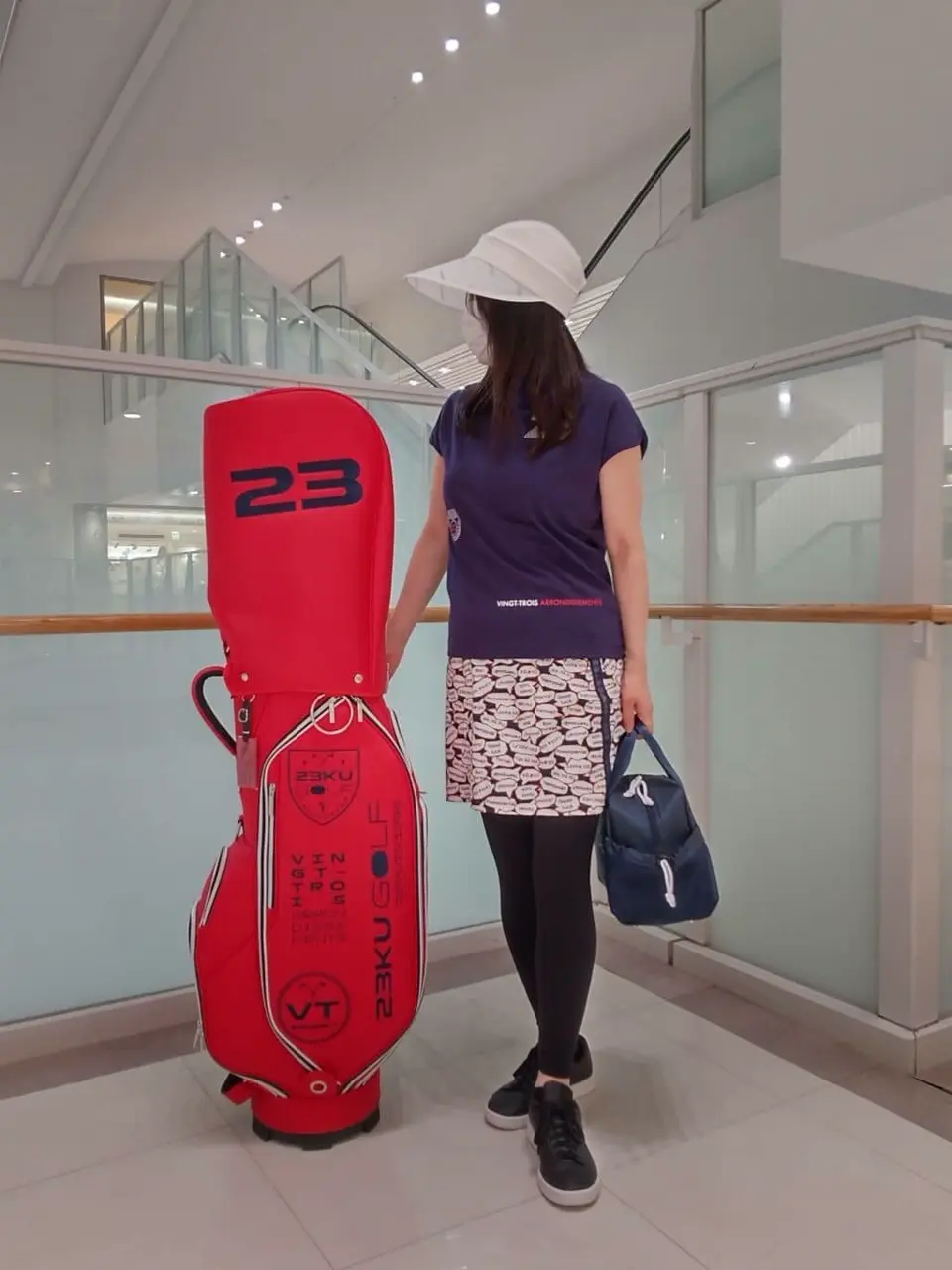 23区GOLF スタッフ コーディネート画像