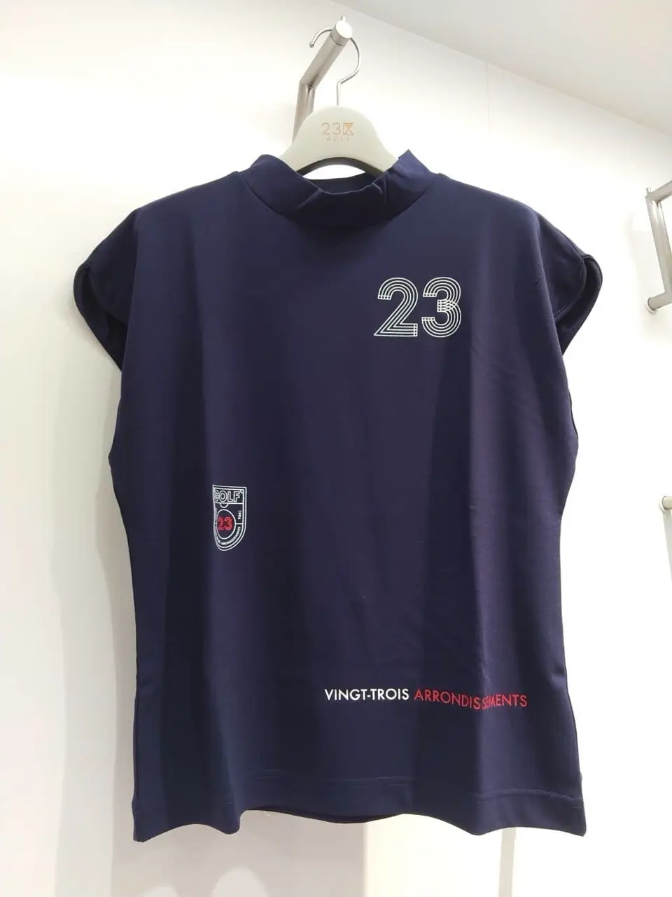 23区GOLF スタッフ コーディネート画像