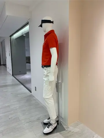 23区GOLF 松屋スタッフ コーディネート画像