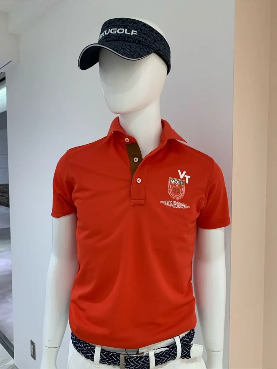 23区GOLF 松屋スタッフ コーディネート画像