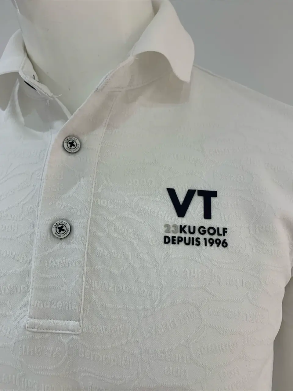 23区GOLF 松屋スタッフ コーディネート画像