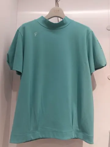 23区GOLF スタッフ コーディネート画像