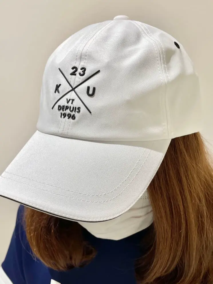 23区GOLF 松山 コーディネート画像