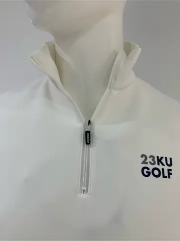 23区GOLF 松屋スタッフ コーディネート画像