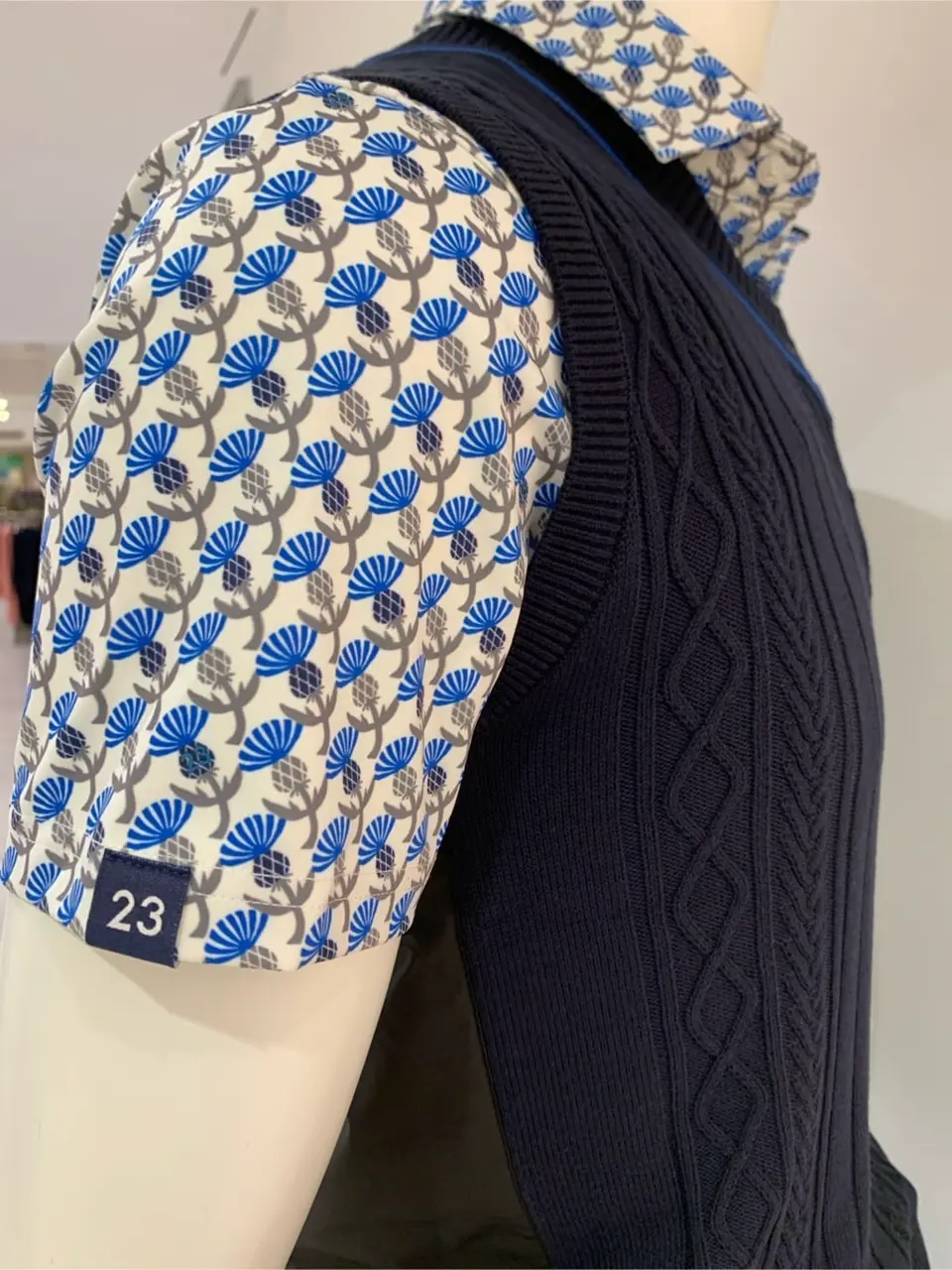 23区GOLF 松屋スタッフ コーディネート画像