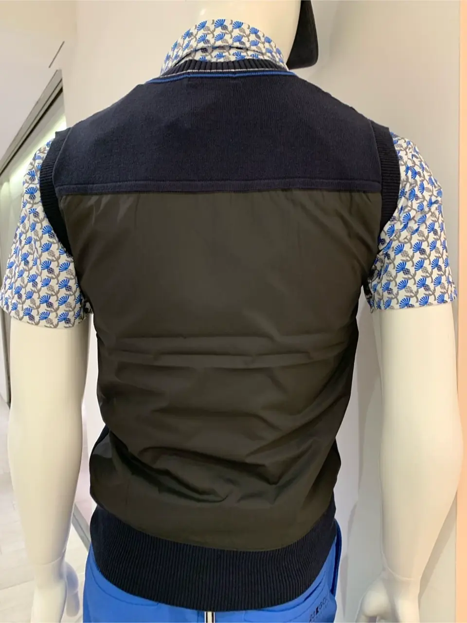 23区GOLF 松屋スタッフ コーディネート画像