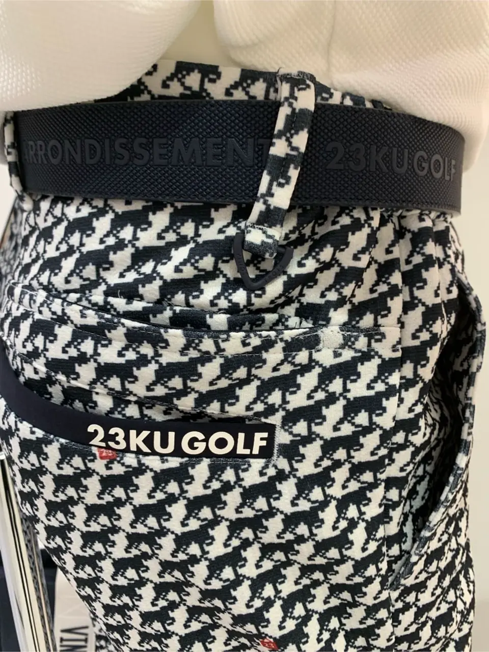 23区GOLF 松屋スタッフ コーディネート画像