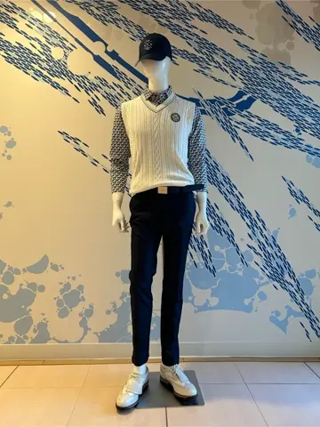 23区GOLF 南 コーディネート画像