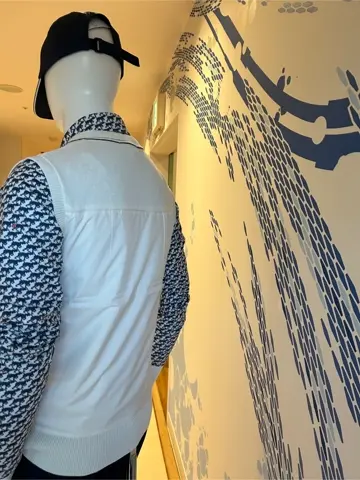 23区GOLF 南 コーディネート画像