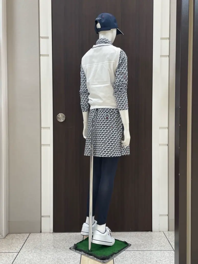 23区GOLF 藤田 コーディネート画像