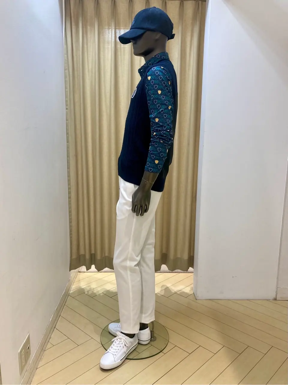 23区GOLF スタッフ コーディネート画像